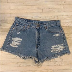 Cut off Levi’s 565